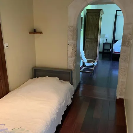 La Bastide 24 *